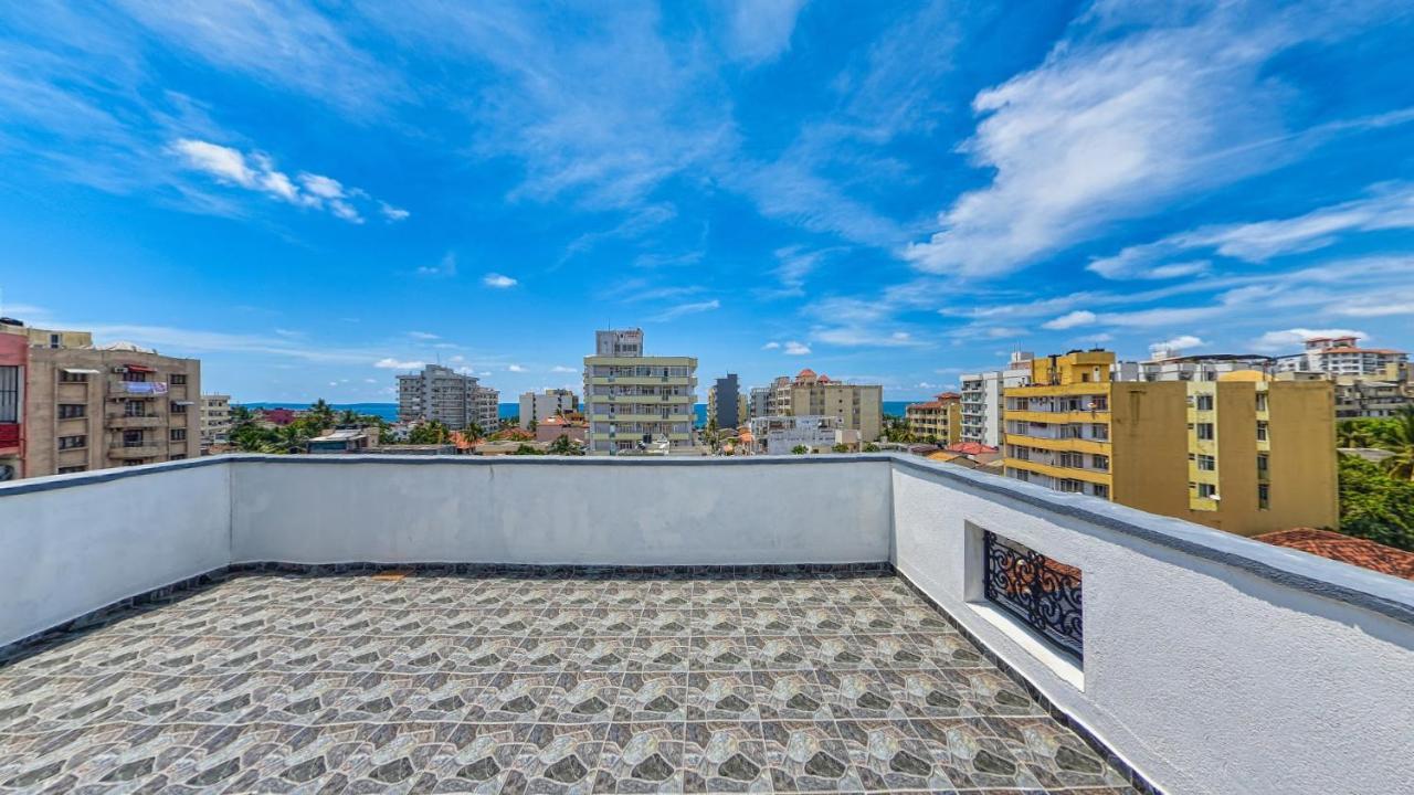 Ocean Breeze Apartment Коломбо Экстерьер фото